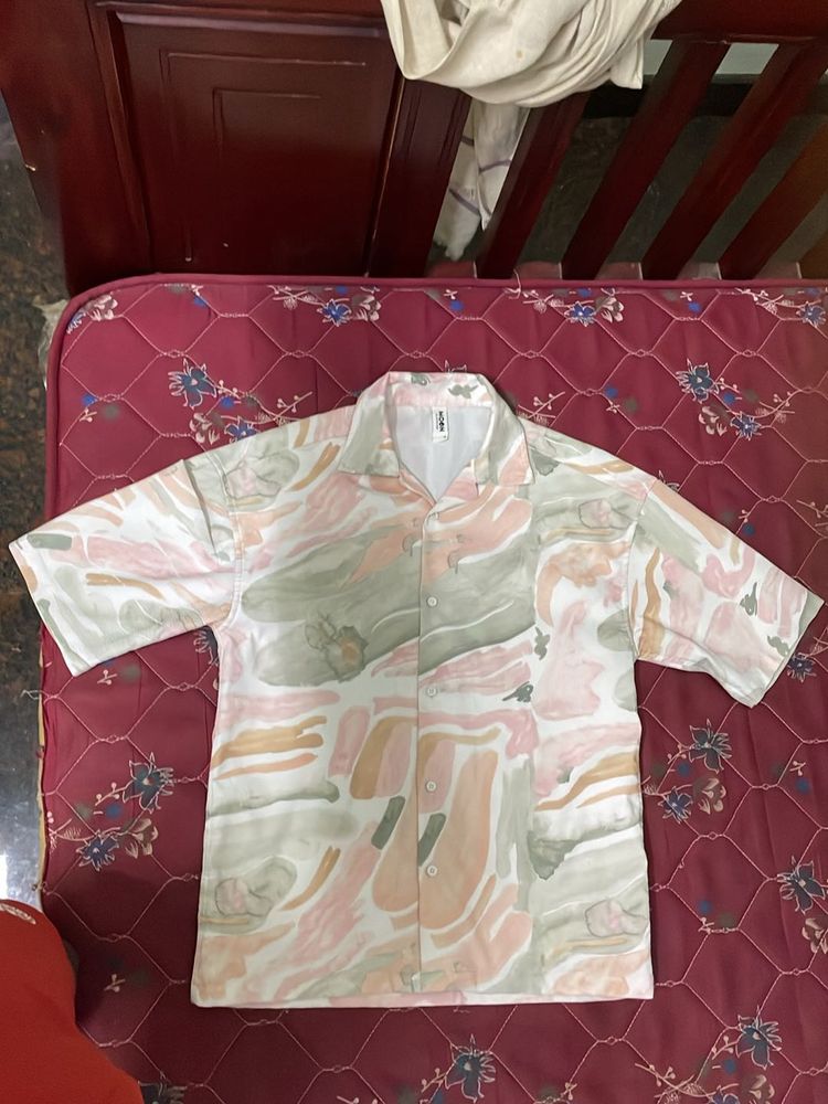 Unique Abstract Print Short Sleeve Shirt