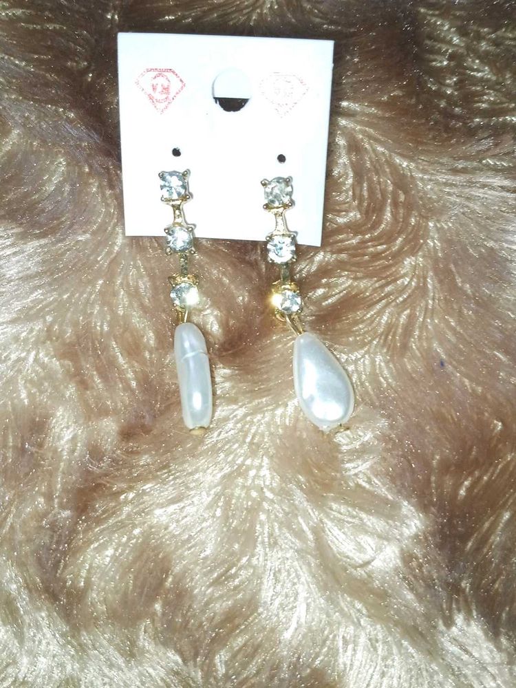 Elegant Pearl Drop Earrings