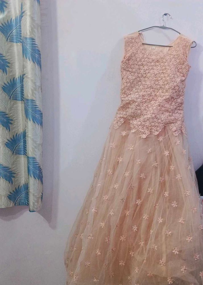 NEW Elegant Peach Lace Embellished gown
