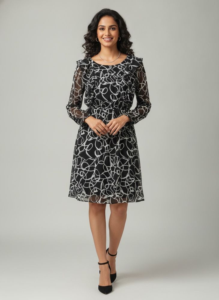 Chic Black &amp; White Swirl Print Dress
