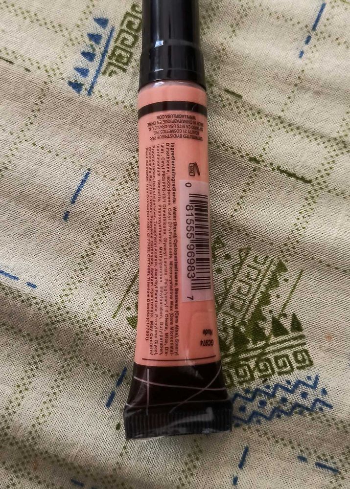 LA GIRL LIQUID CONCEALER IN SHADE NUDE ❗❗ suitable
