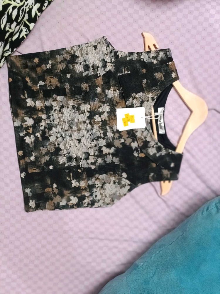 combo of 2 crop tops