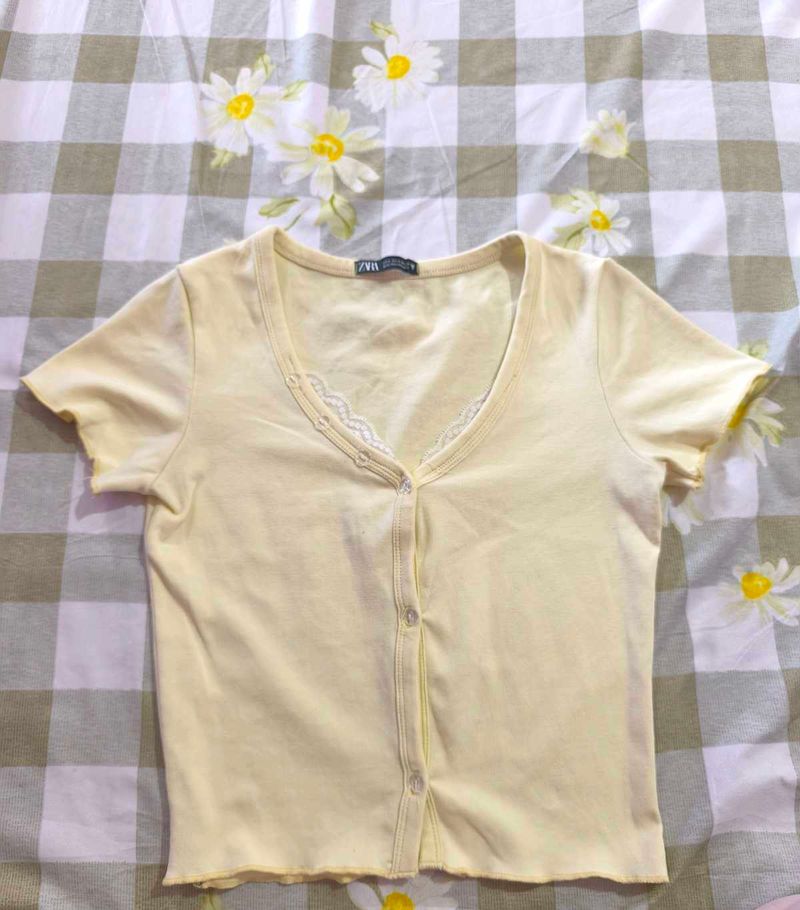 ZARA Pastel Yellow Cropped Top