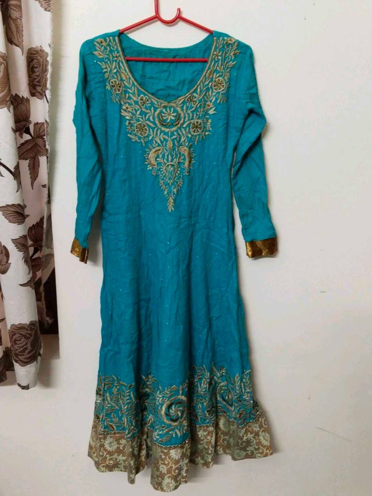 Elegant Teal Kurta with Gold Embroidery