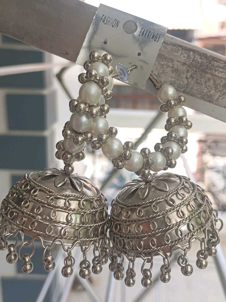 Elegant Pearl Jhumka Earrings