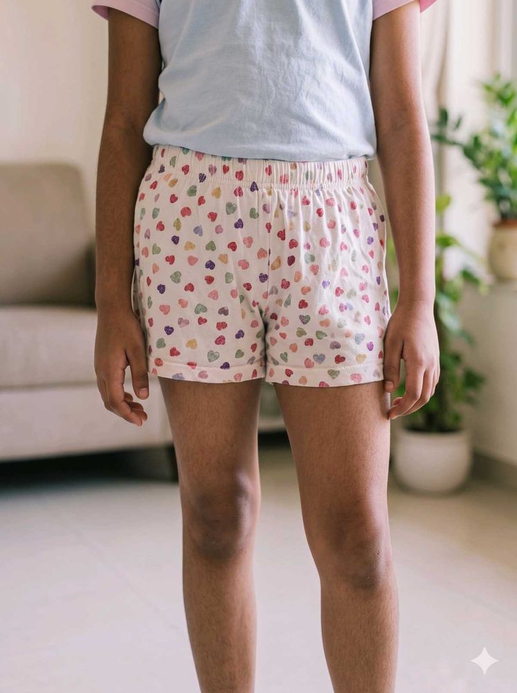 Cute Heart Print Shorts