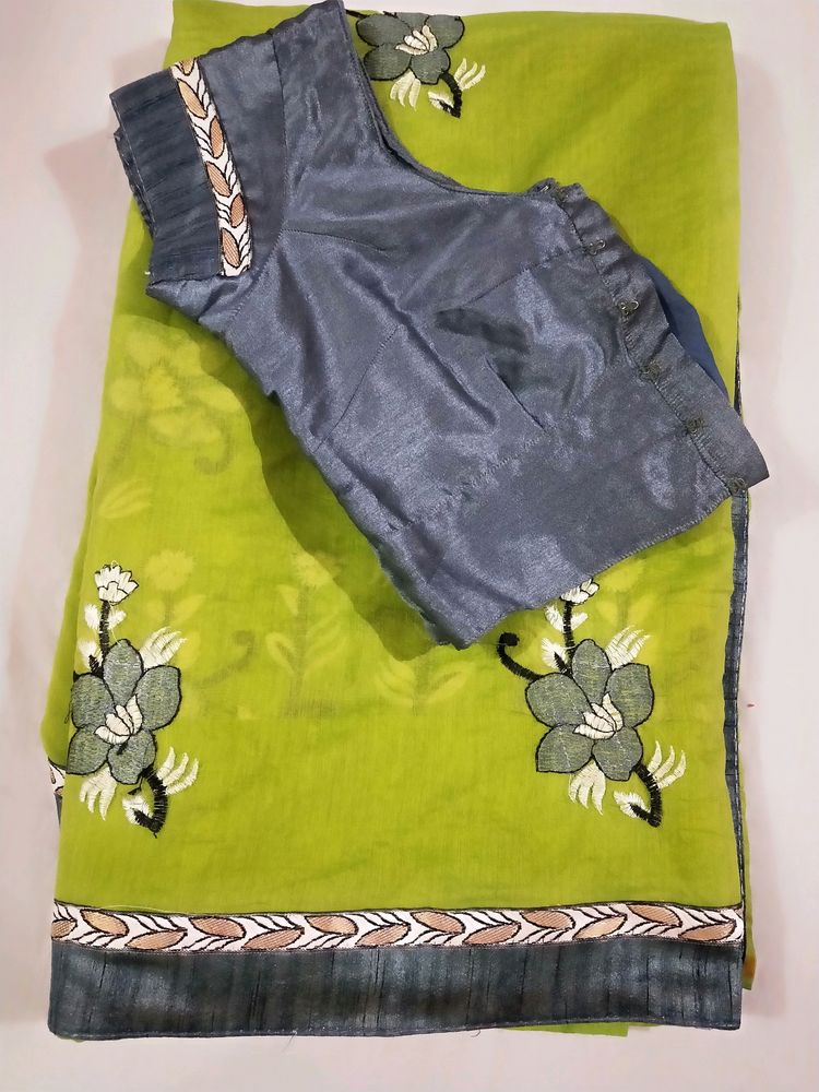 AMAZING DESIGNER SAREE..