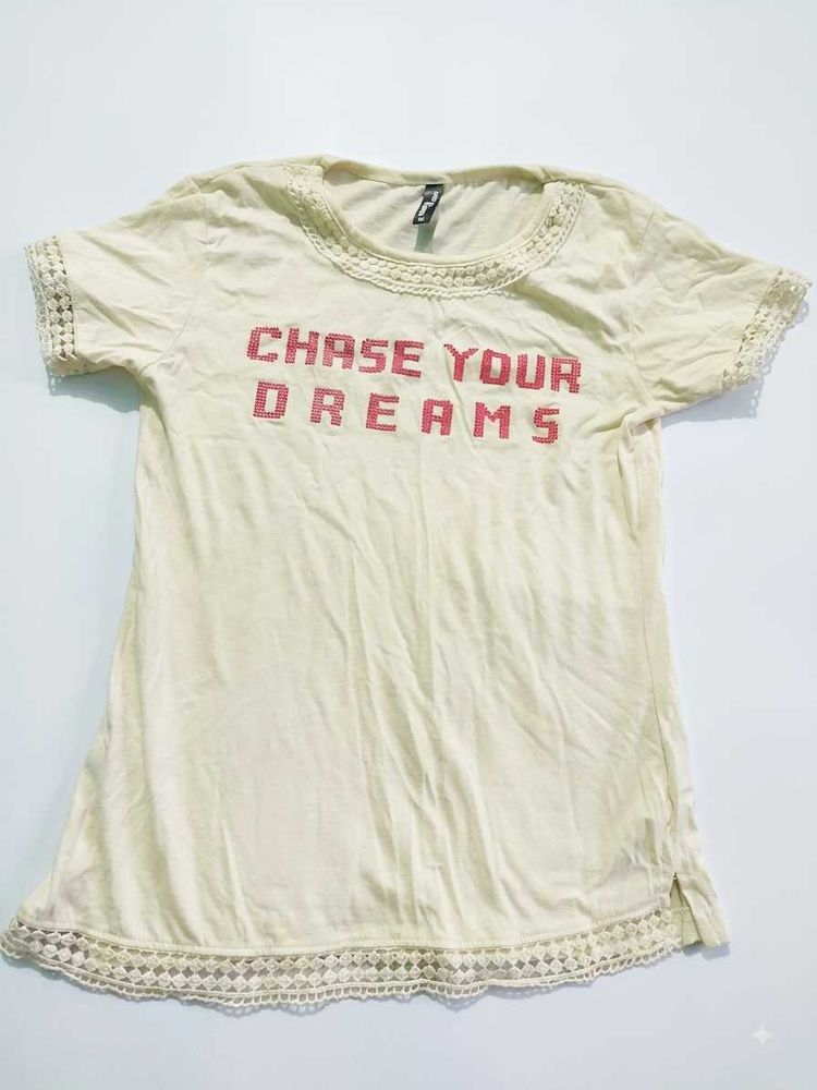 Chase Your Dreams Graphic T-Shirt