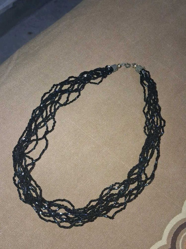 Elegant Black Beaded Necklace