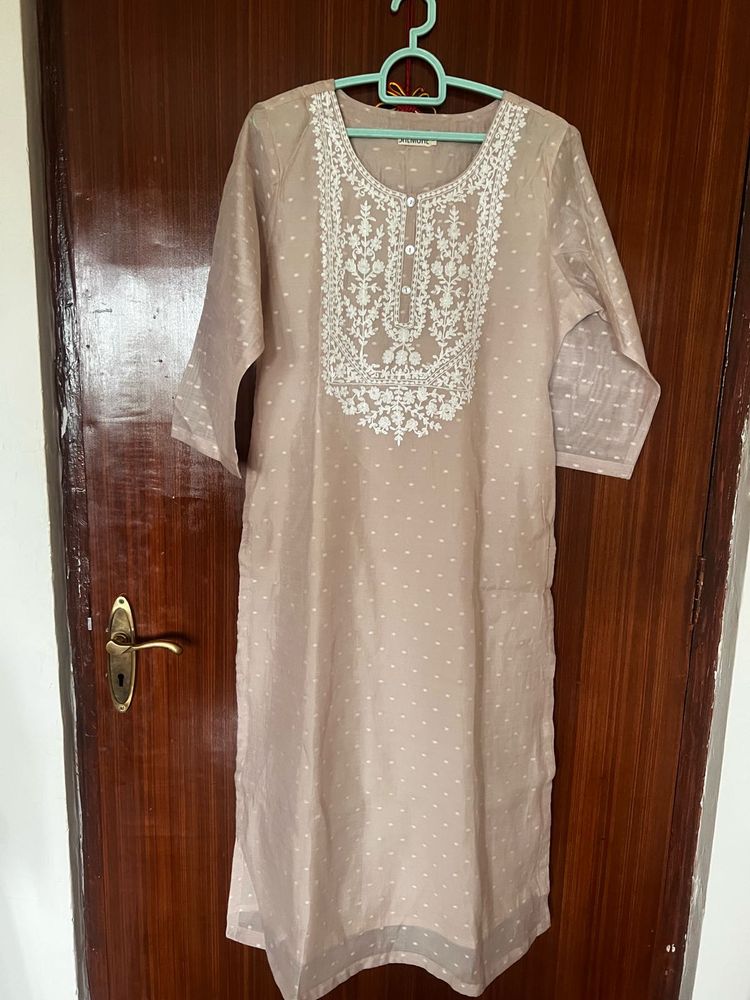 Elegant Embroidered Kurta