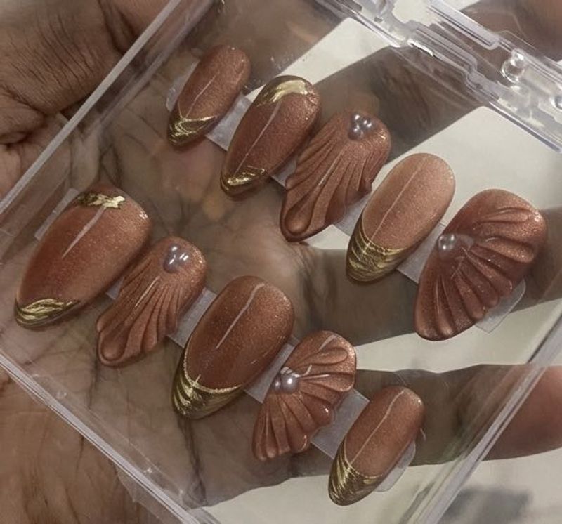 Glamorous Rose Gold Press-On Nails