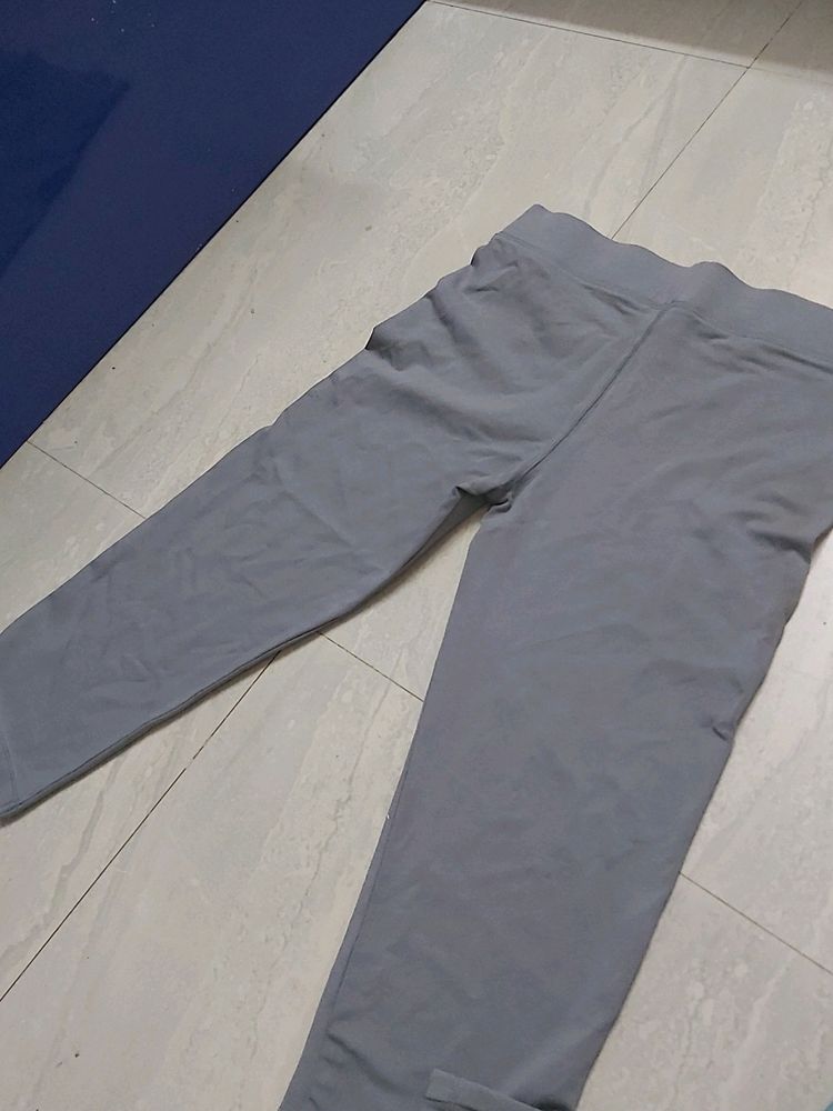gym knee length shorts #gym #fitness #workout