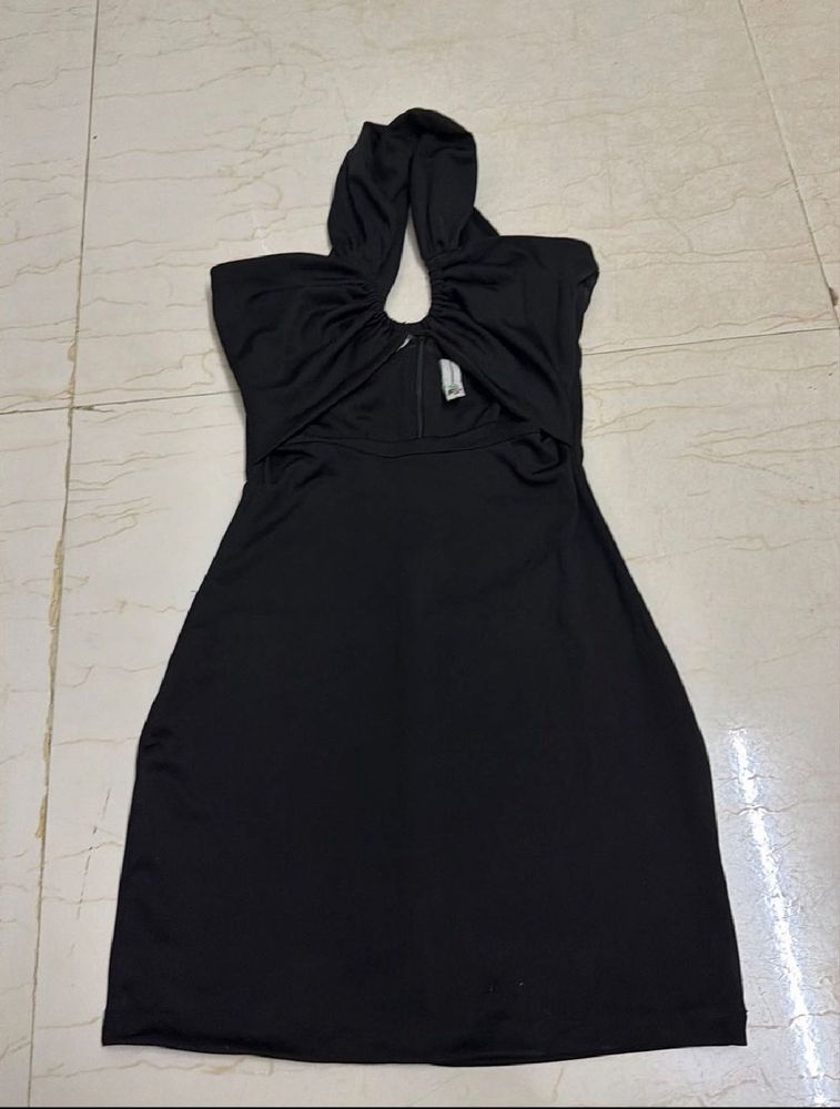 Chic Black Cut-Out Halter Dress