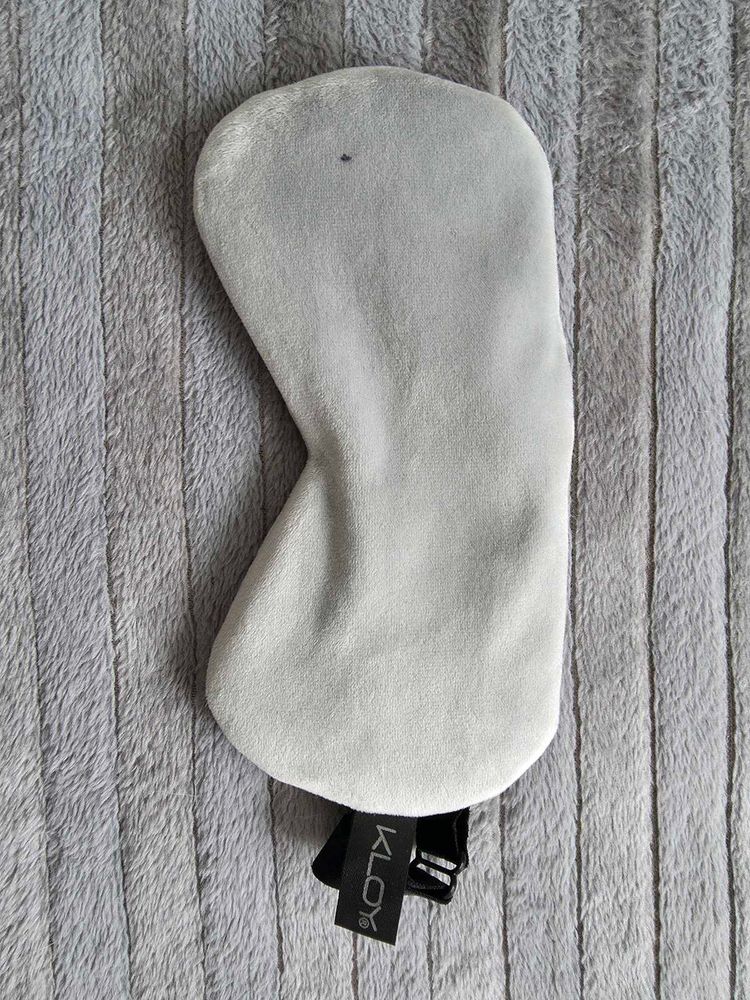 KLOY Velvet Sleep Mask - Grey - Soft &amp; Light