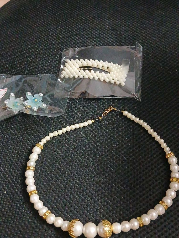 Pearl Hair Clips and Necklace Set