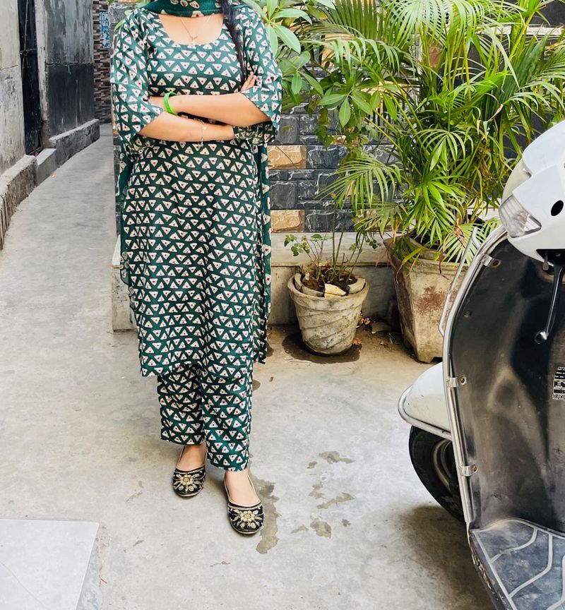 Green Printed Kurta Set with Dupatta