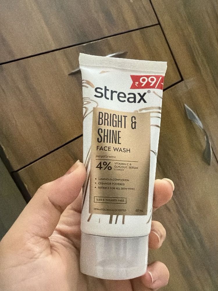 Streax Bright &amp; Shine Face Wash