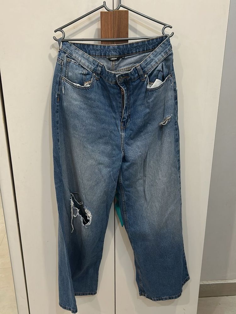 westside waist 32- Trendy Ripped Blue Denim Jeans