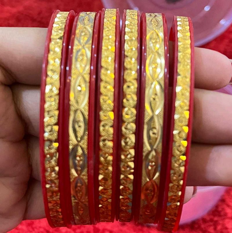 Red &amp; Gold Bangle Set
