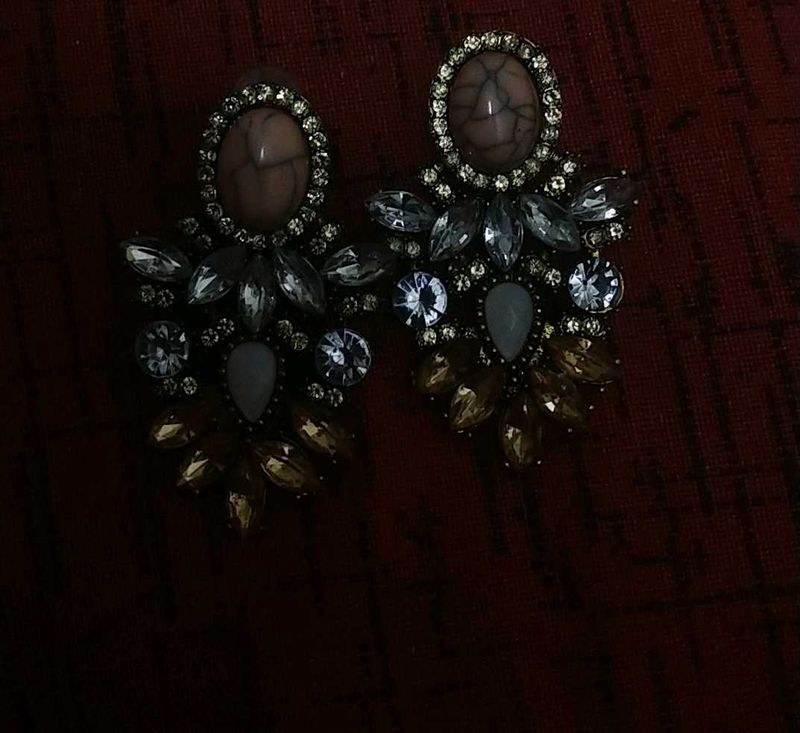 Party Wear Earings