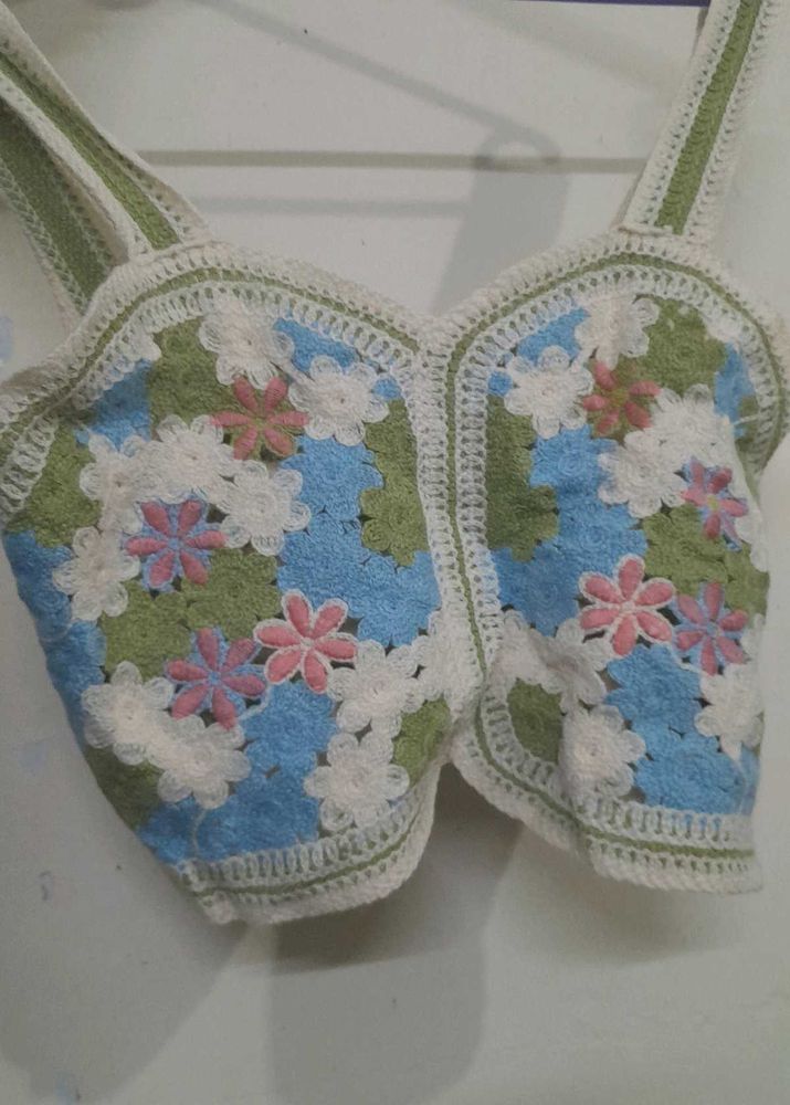 🌼 Crochet Floral Top 🌼