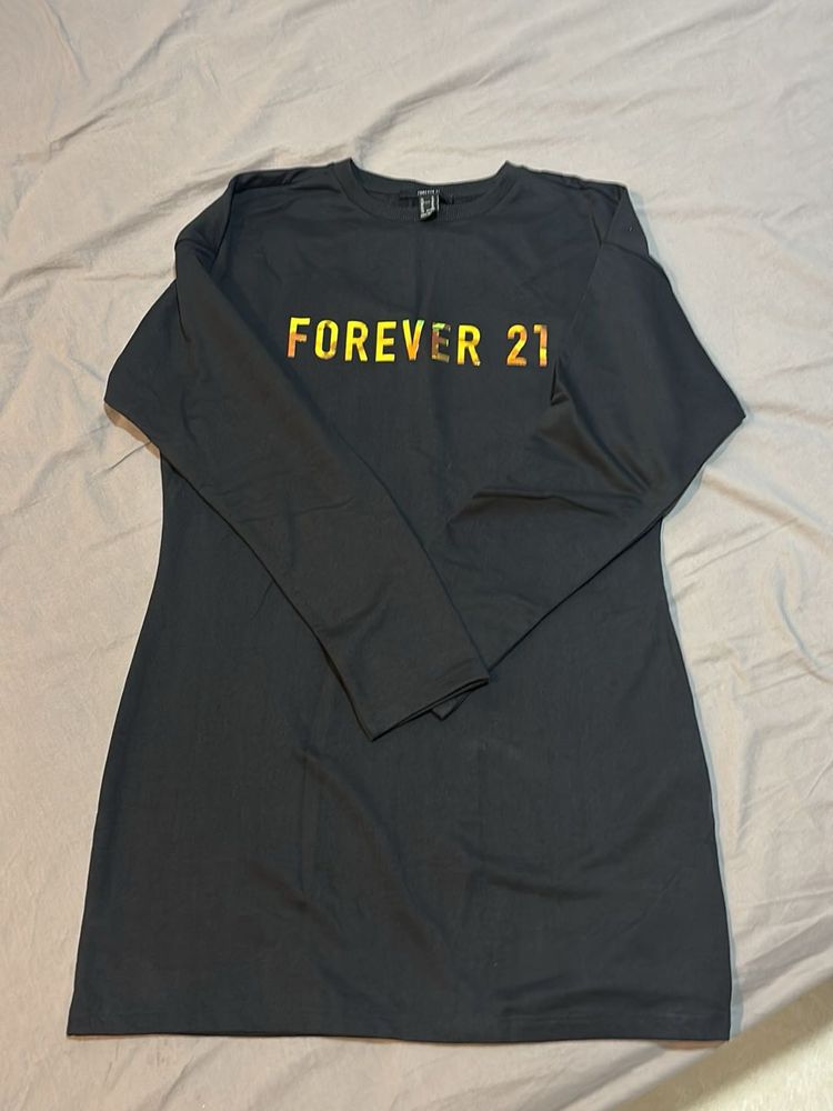 Forever 21 Graphic T-Shirt Dress
