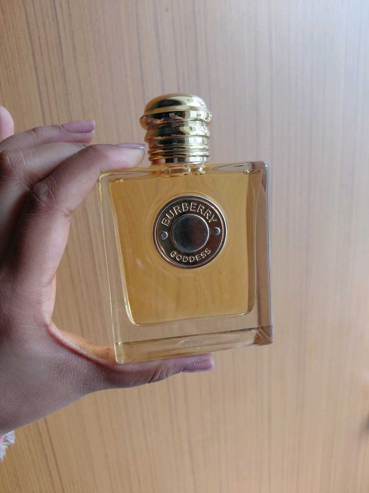 Burberry Goddess EDP. 5ml decant.