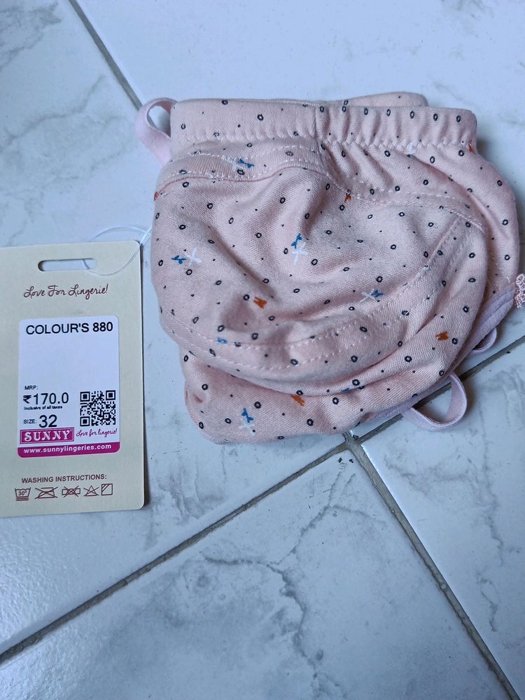 Sunny Bra 32 Size Printed