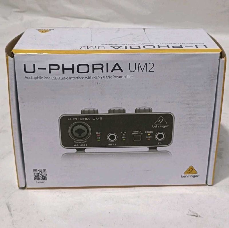 Behringer U-PHORIA UMC22 Audiophile 2x2 USB Audio