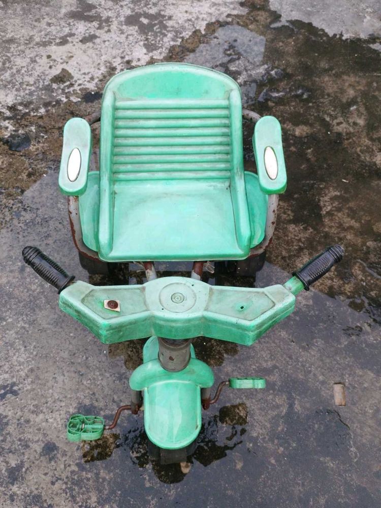 Kids Green Tricycle