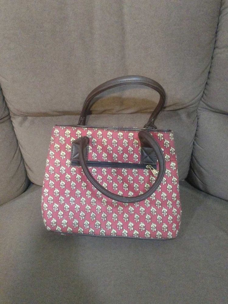 Chic Floral Print Handbag