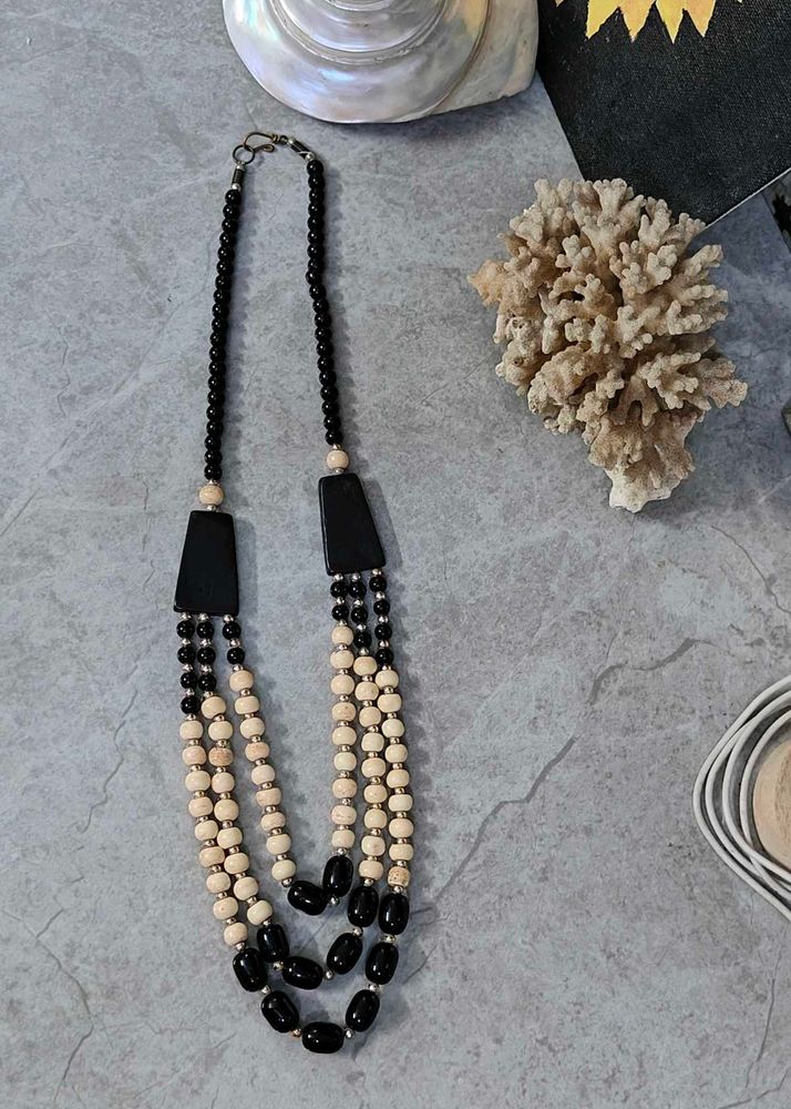 Elegant Layered Beaded Necklace