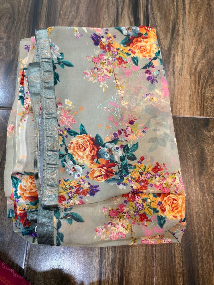 Floral Print Saree