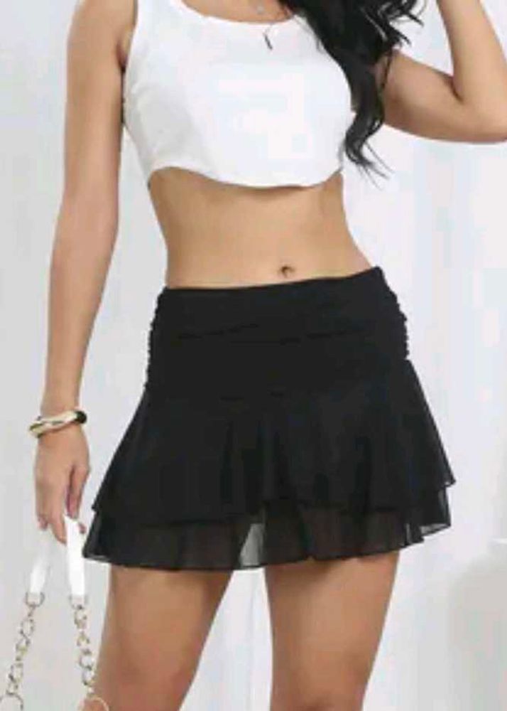 Chic Black Layered Mini Skirt