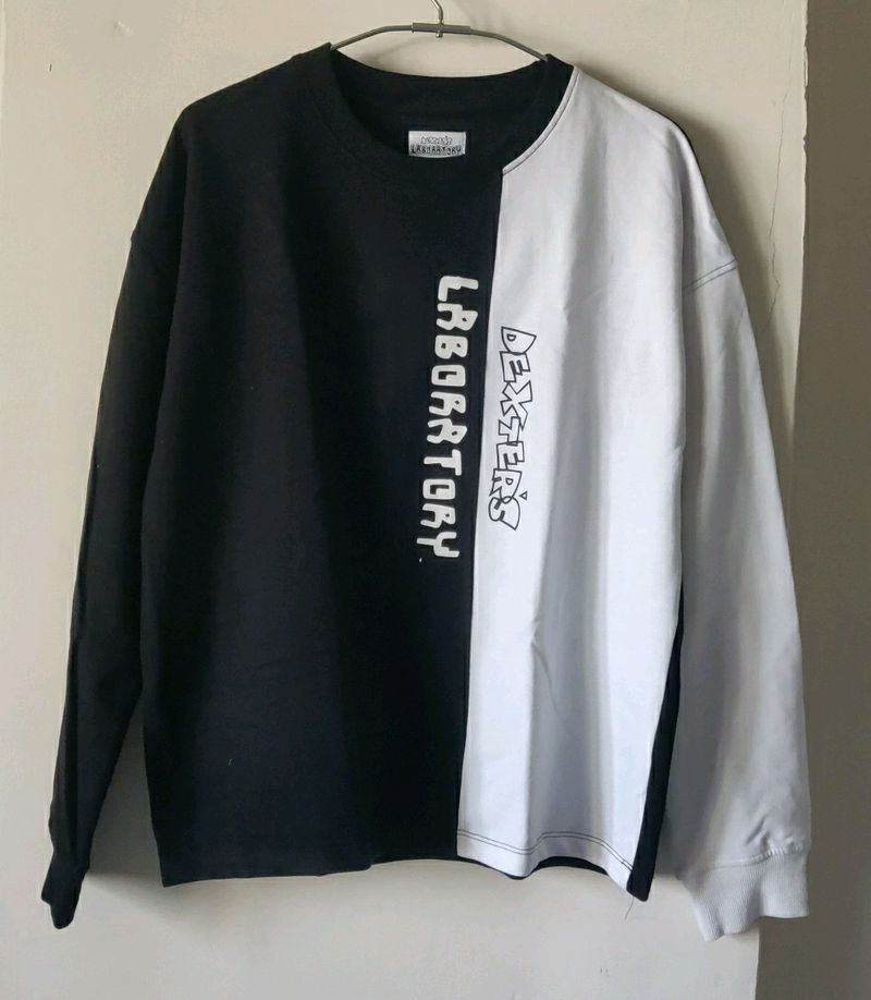 Black &amp; White Colorblocked Sweatshirt ❤️