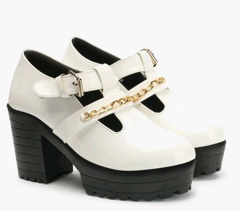 STRASSE PARIS White Chunky Block Heels | Trendy