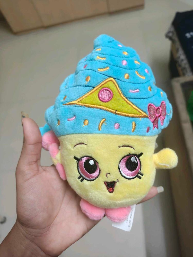 Cute Cupcake Plush Toy