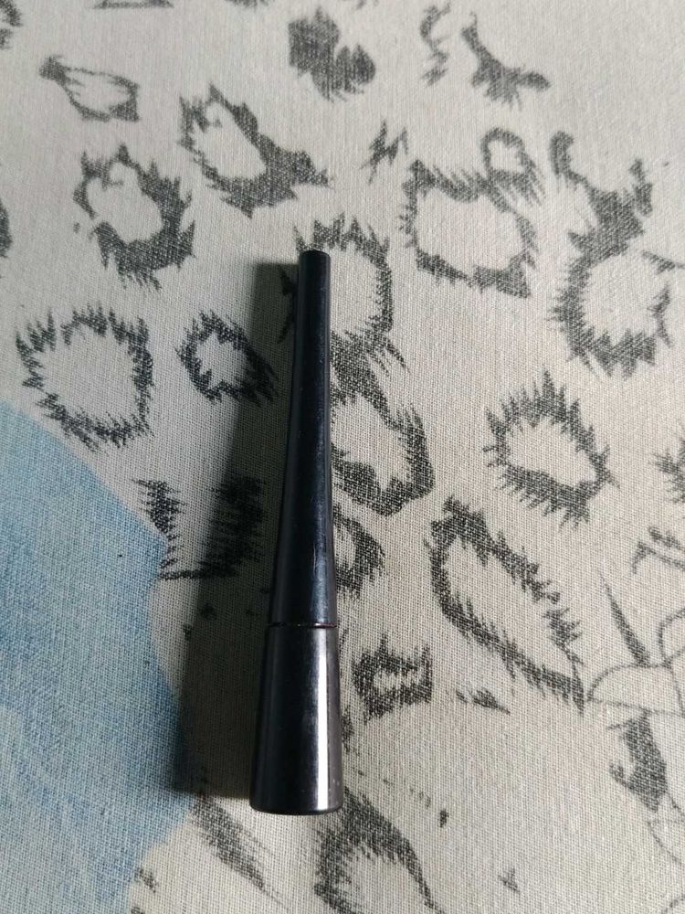 Black Liquid Eyeliner