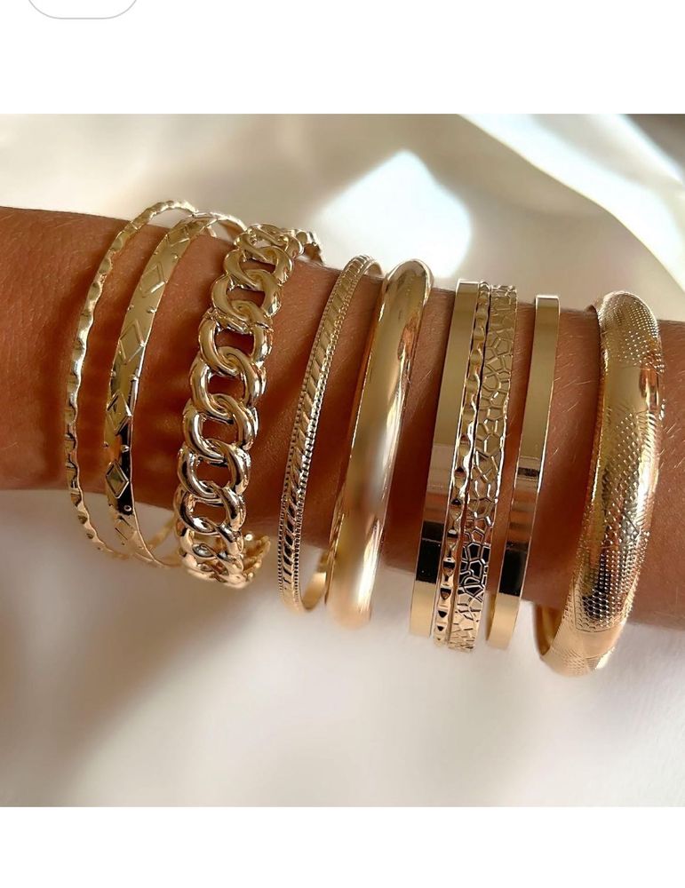 Set of 9 Gold Bangles