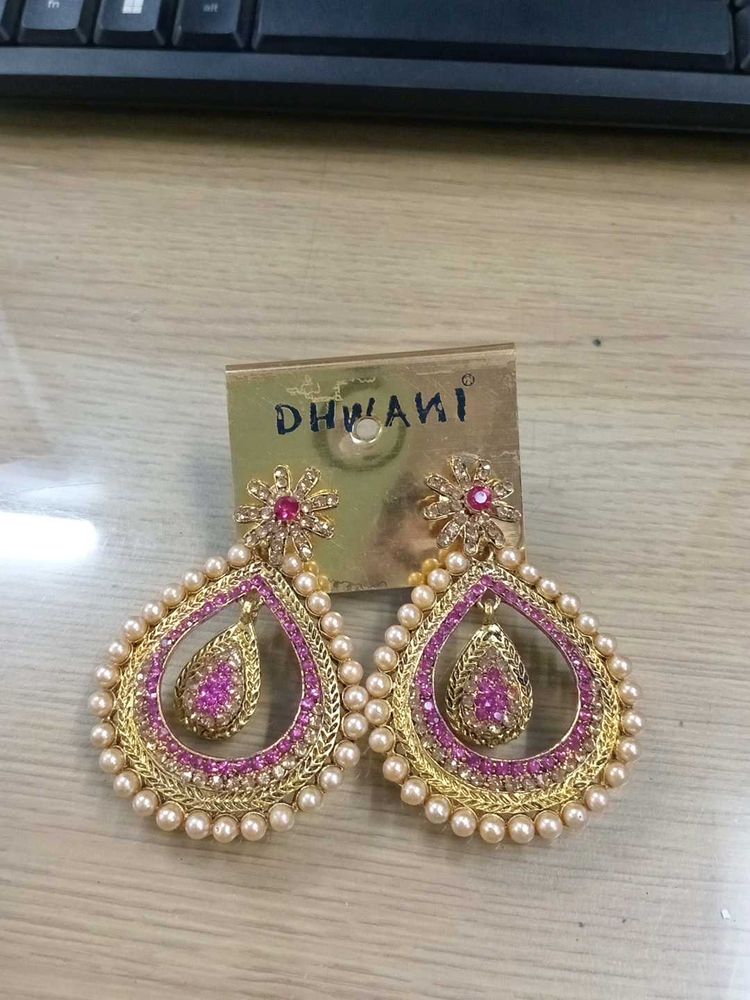 New Elegant Dhwani Earrings