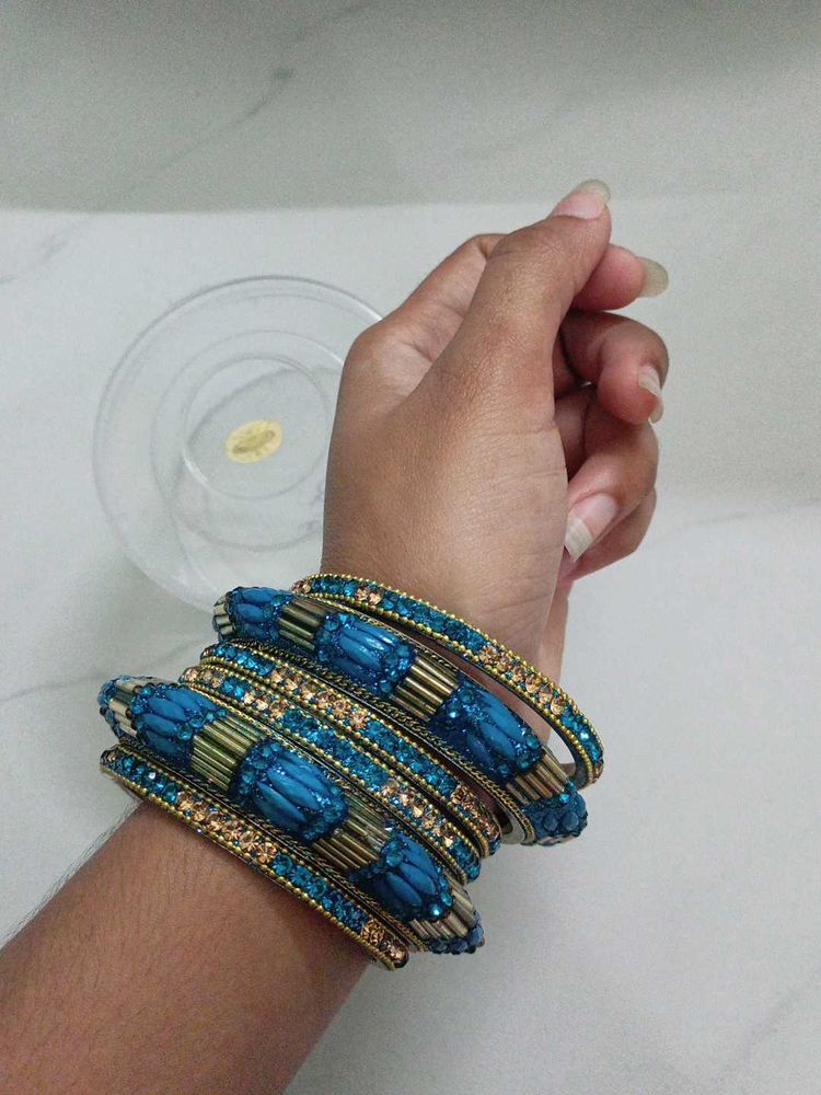 Beautiful Blue Bangles Set