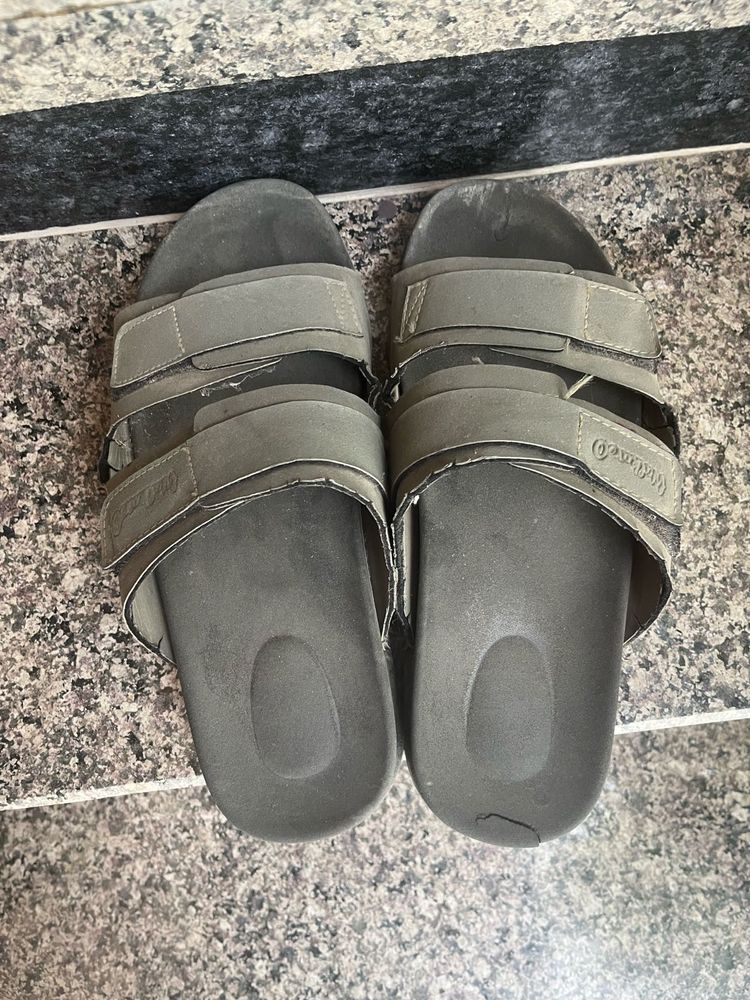 Men's Slides