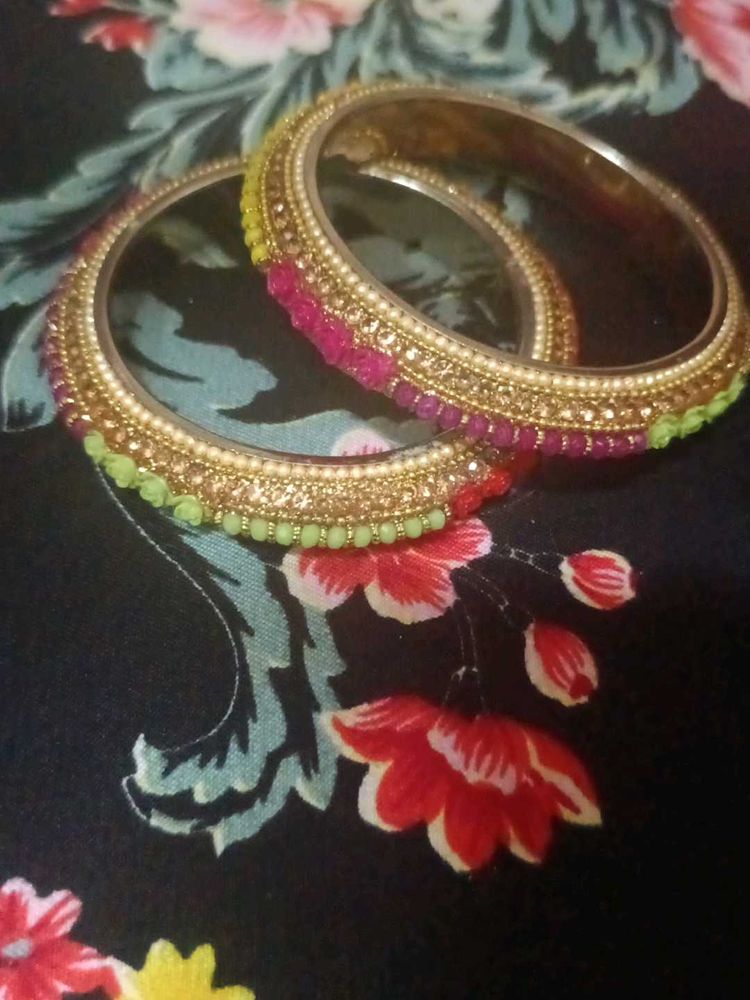 Gorgeous Beaded floral Bangle