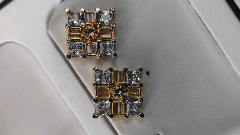 Sparkling Square Stud Earrings