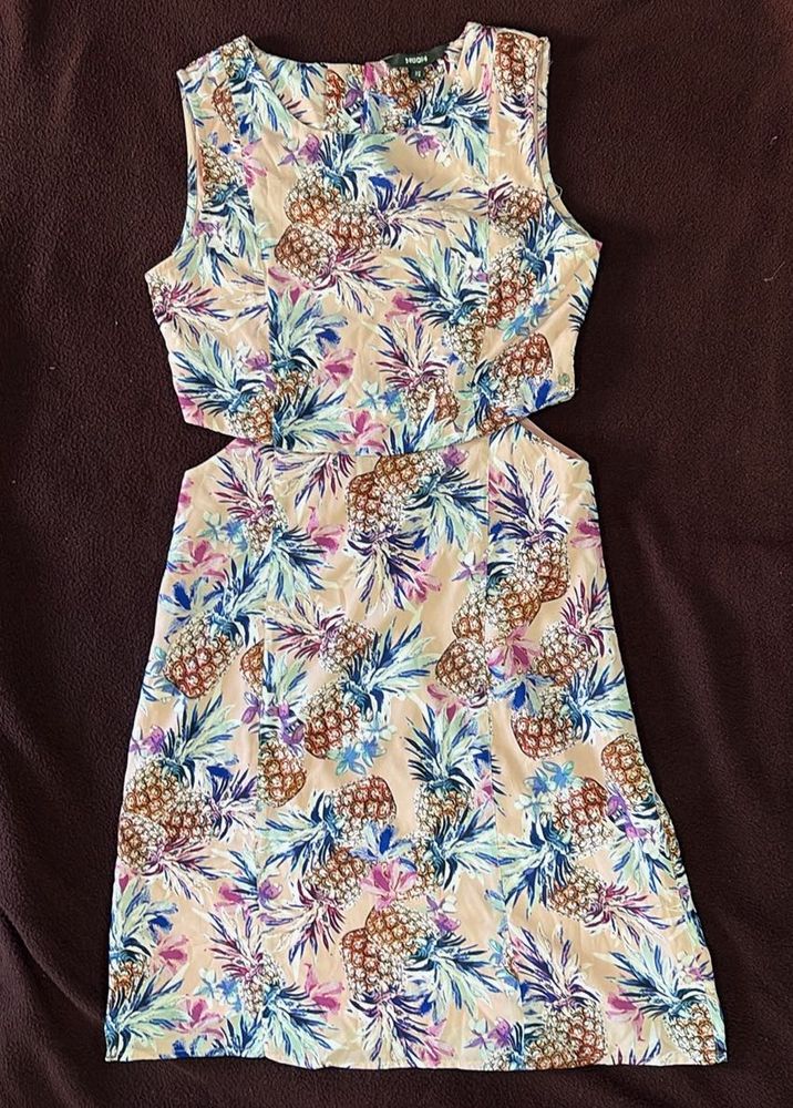 Summer Cut-Out Dress