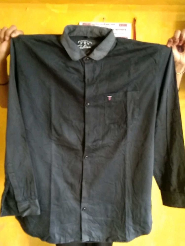 Classic Men's Black Button-Up Shirt