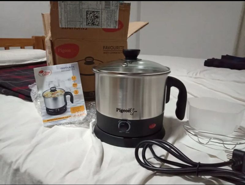Ekectric kettle 1.2 L