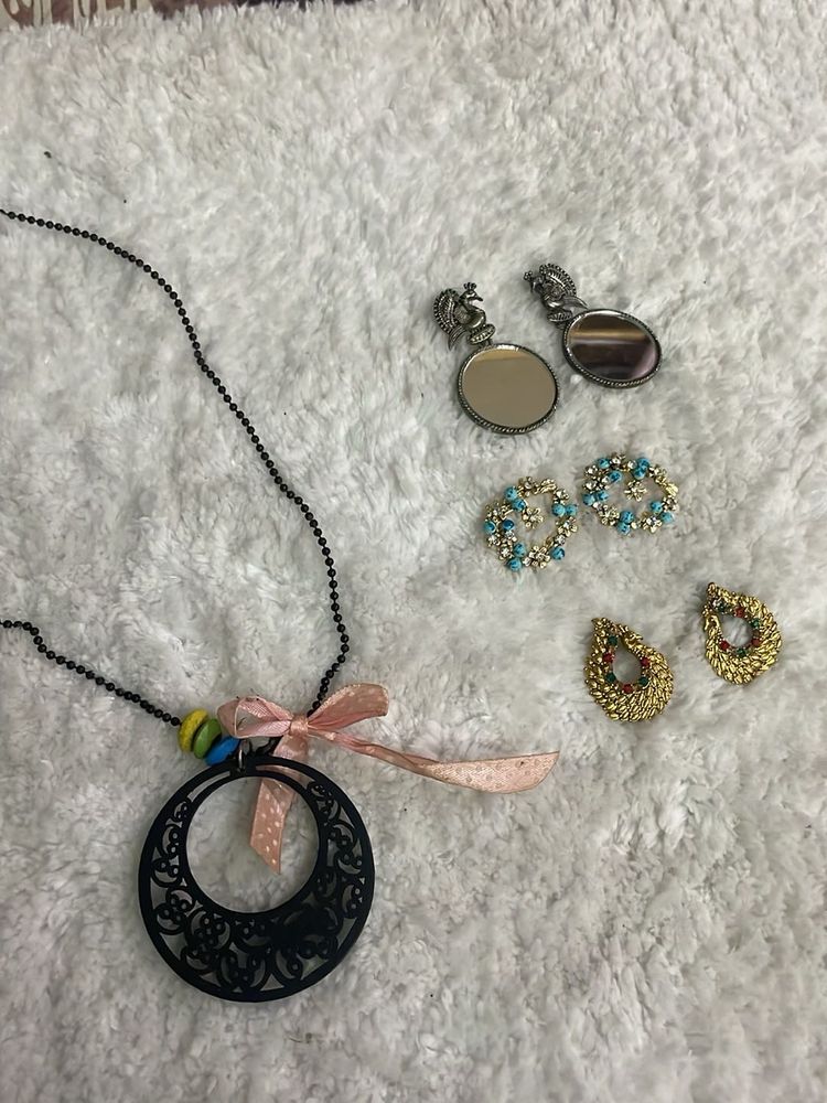 Fashionable Necklace and Earring Set