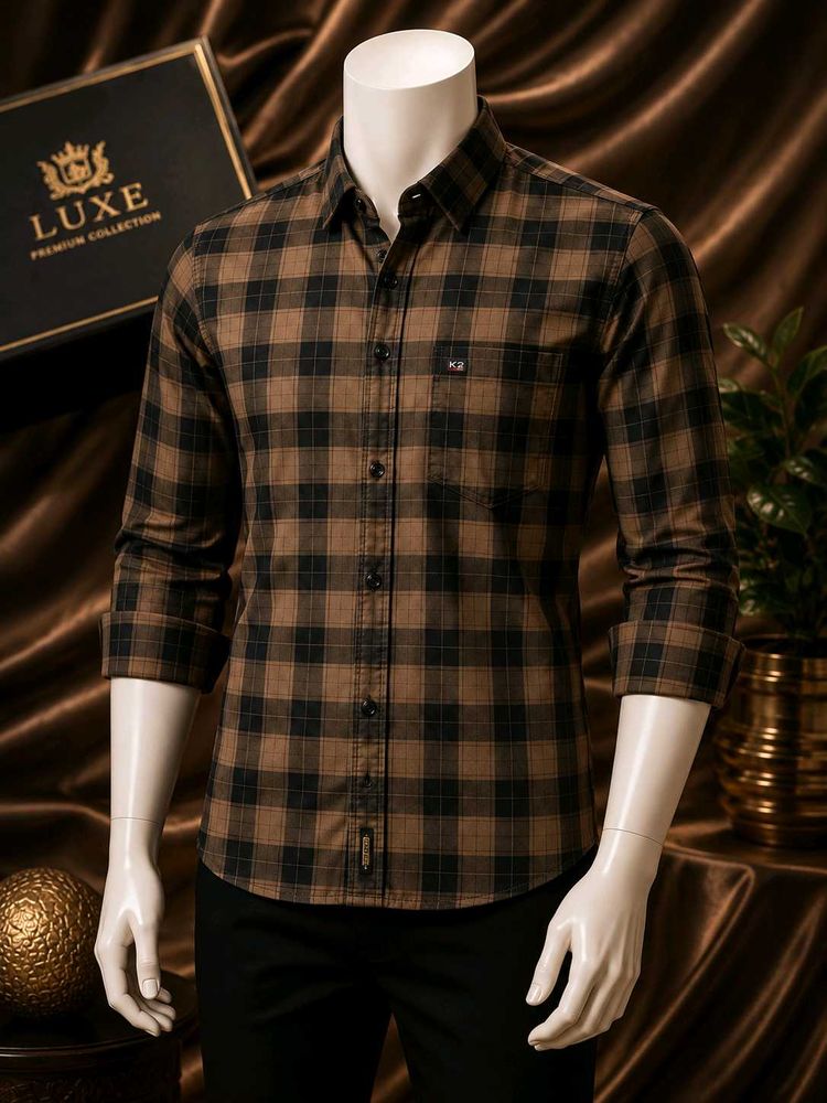 Men's Plaid Button-Up Shirt