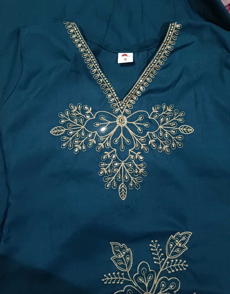 Embroidered Teal Kurta